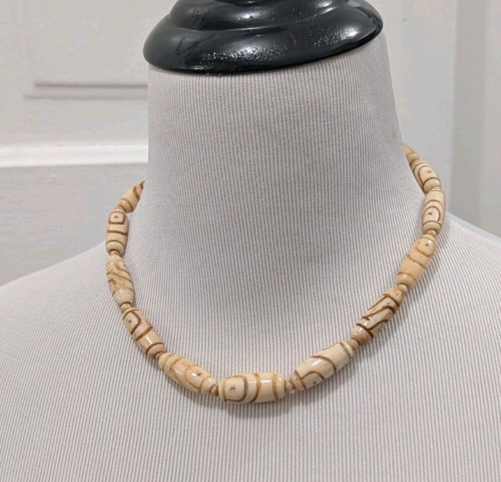 Vintage Carved Bone Barrel Bead Necklace Boho Tribal Cream Choker 17 Inch